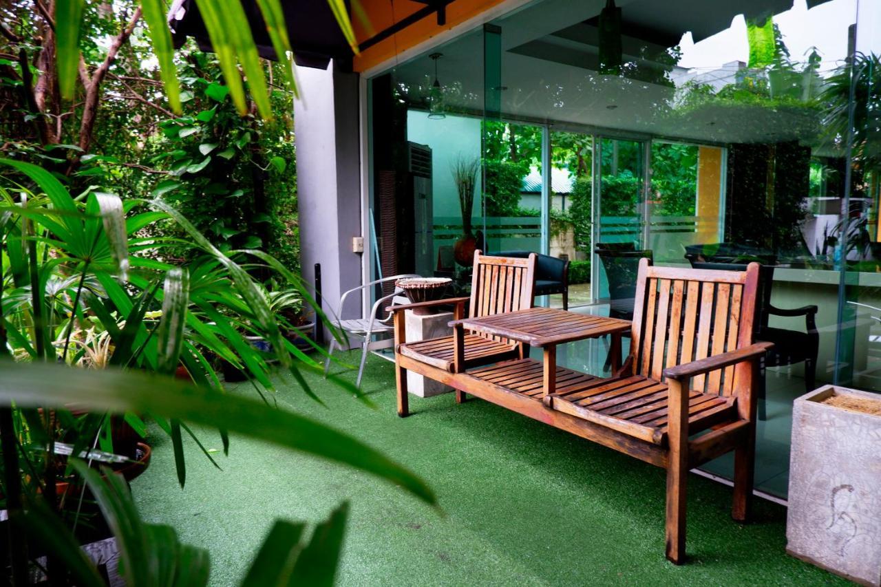 เดอะ วิง ดีไซน์ โฮเทล Hotel กรุงเทพมหานคร ภายนอก รูปภาพ