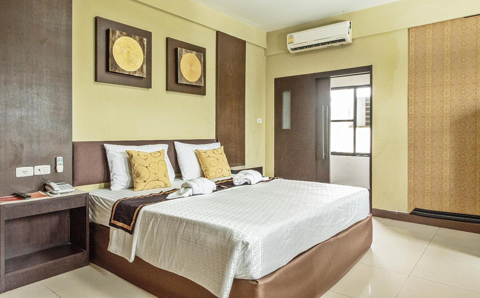 เดอะ วิง ดีไซน์ โฮเทล Hotel กรุงเทพมหานคร ภายนอก รูปภาพ
